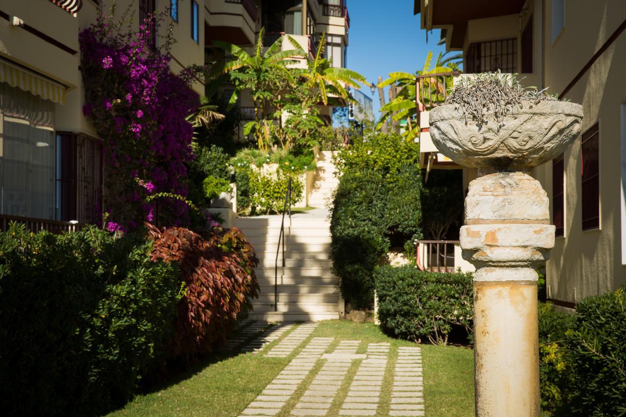 Holidays2Riviera Sea Side Front Beach Sitio de Calahonda Εξωτερικό φωτογραφία