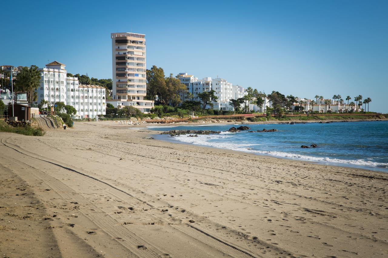 Holidays2Riviera Sea Side Front Beach Sitio de Calahonda Εξωτερικό φωτογραφία