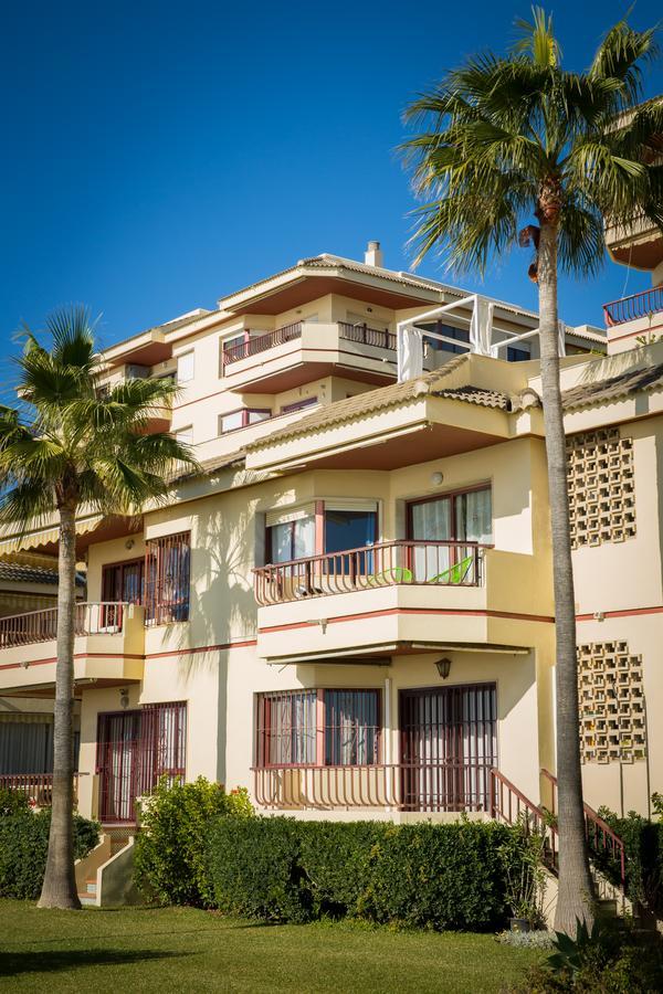 Holidays2Riviera Sea Side Front Beach Sitio de Calahonda Εξωτερικό φωτογραφία